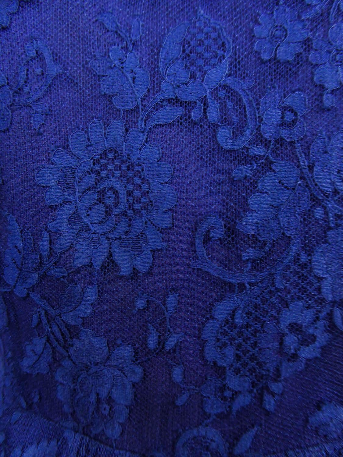 A Louis Féraud Haute Couture  French Lace Ballgown - Circa 1950/1955 10