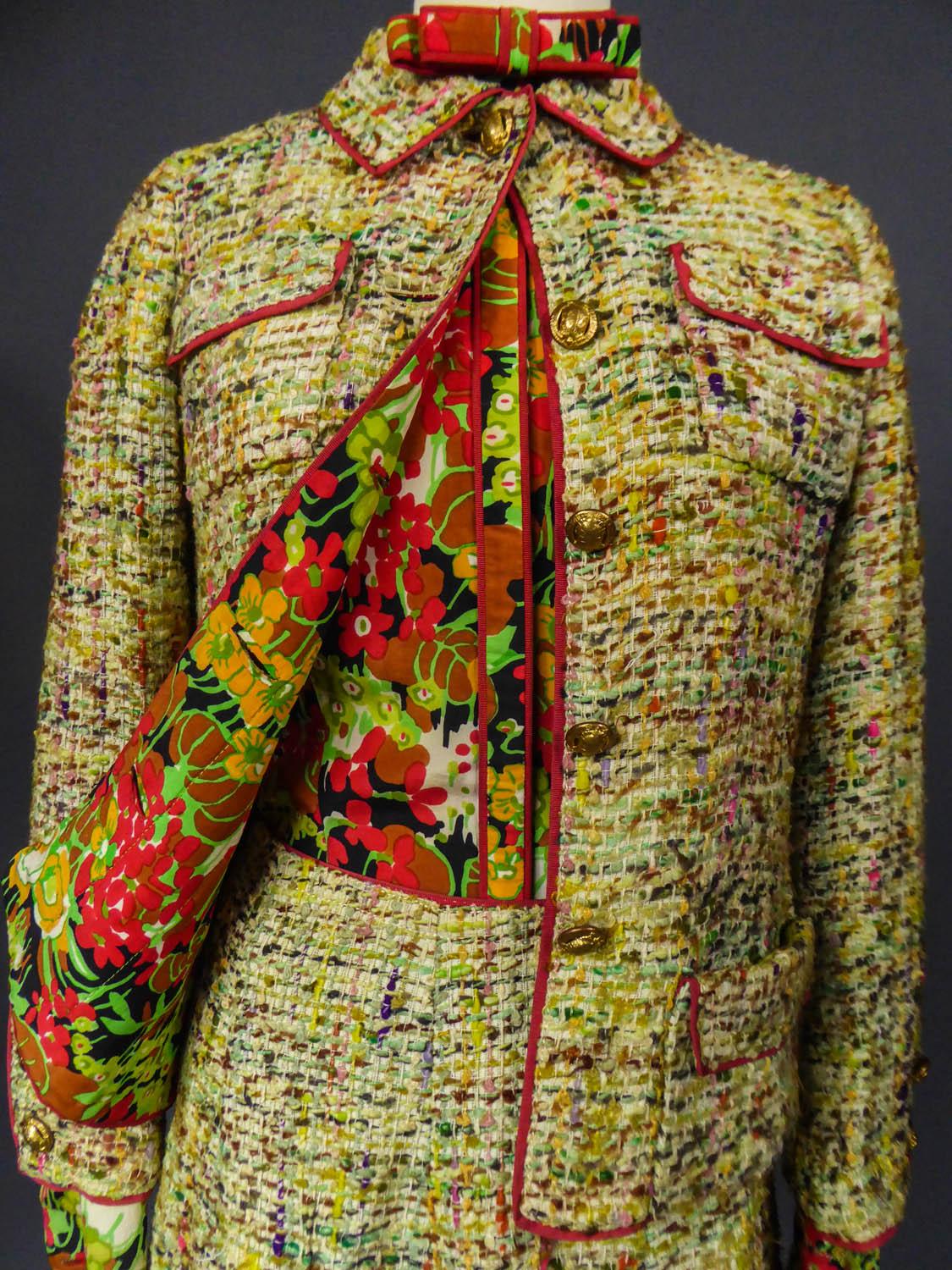 A numbered Haute Couture Chanel Skirt and Blouse Suit Circa 1968/1971 6