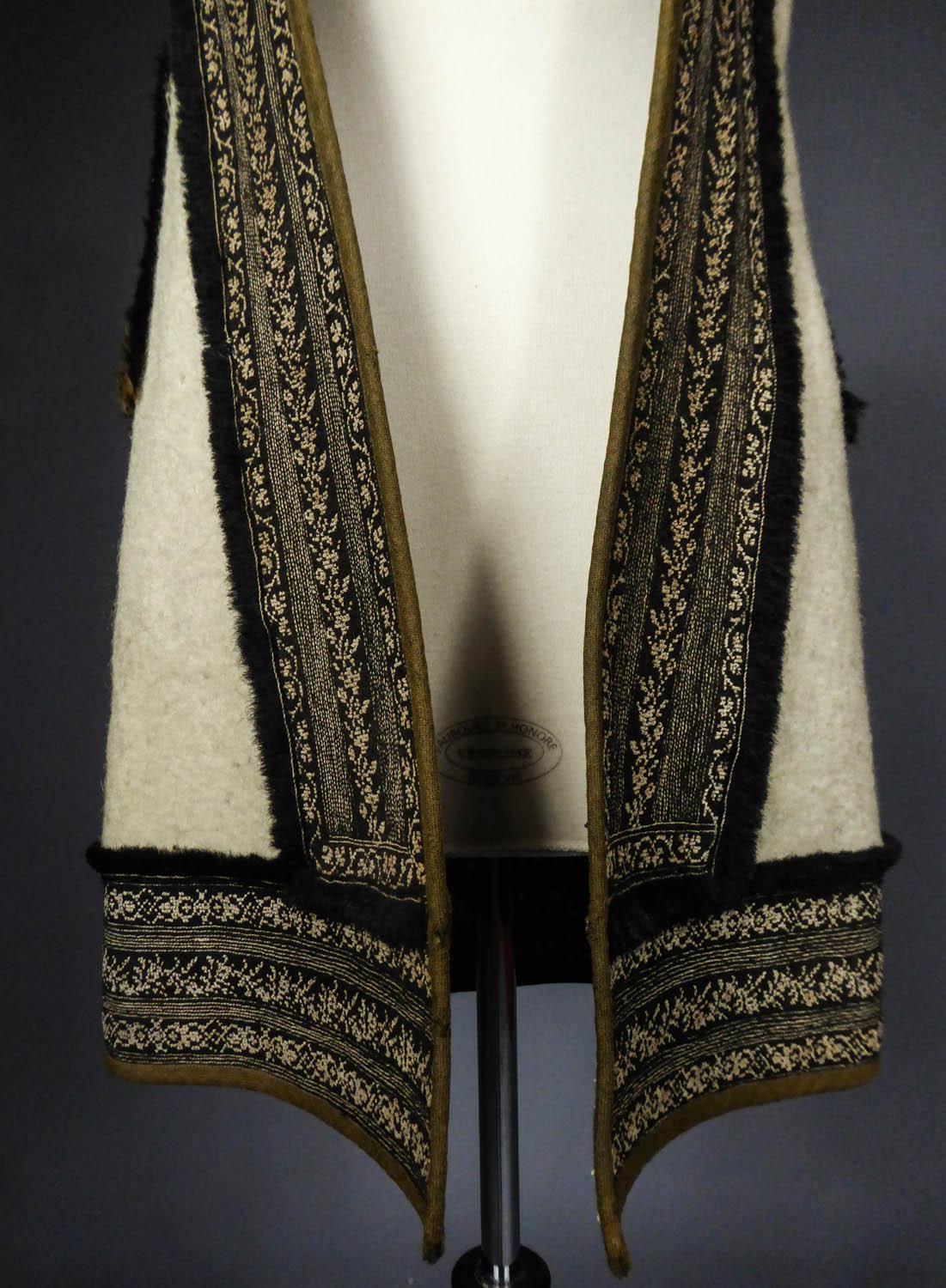 wool embroidered jacket
