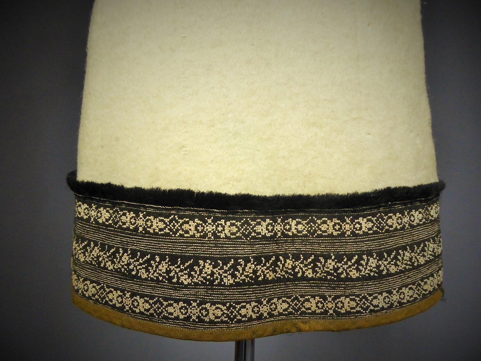 Wool jacket embroidered - Macedonia early 20th century 4