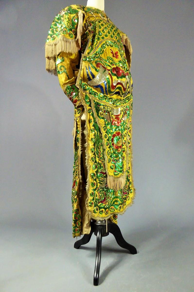  Costume Opera of Beijing 20c century 1
