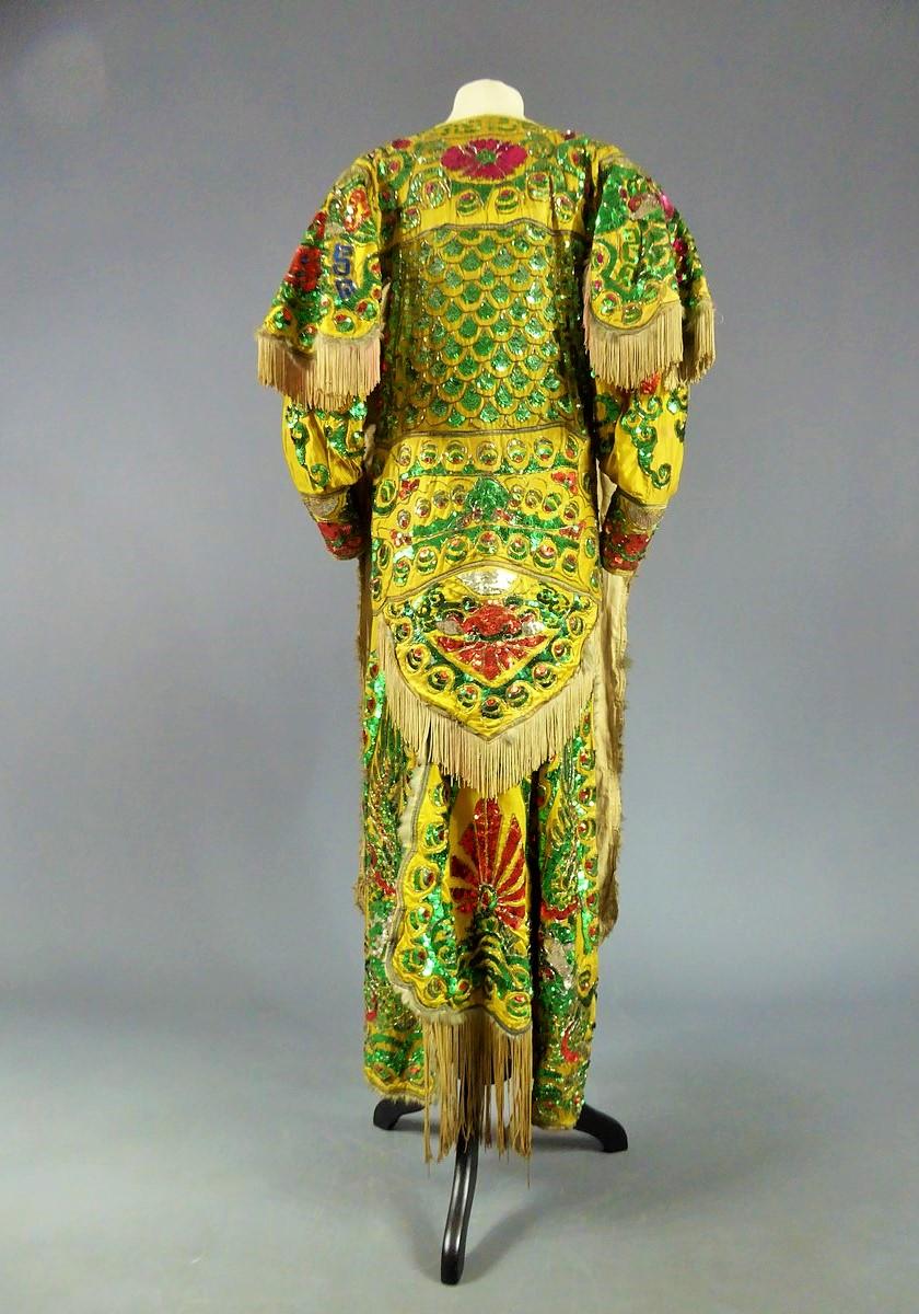  Costume Opera of Beijing 20c century 5