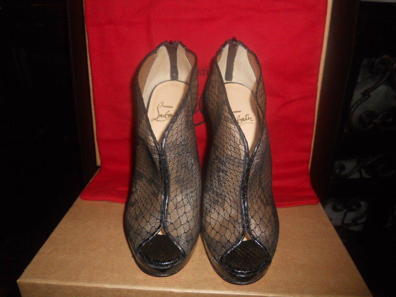 Women's CHRISTIAN LOUBOUTIN janet 120 Python Lucindo/Lace 39.5 R $1495 For Sale