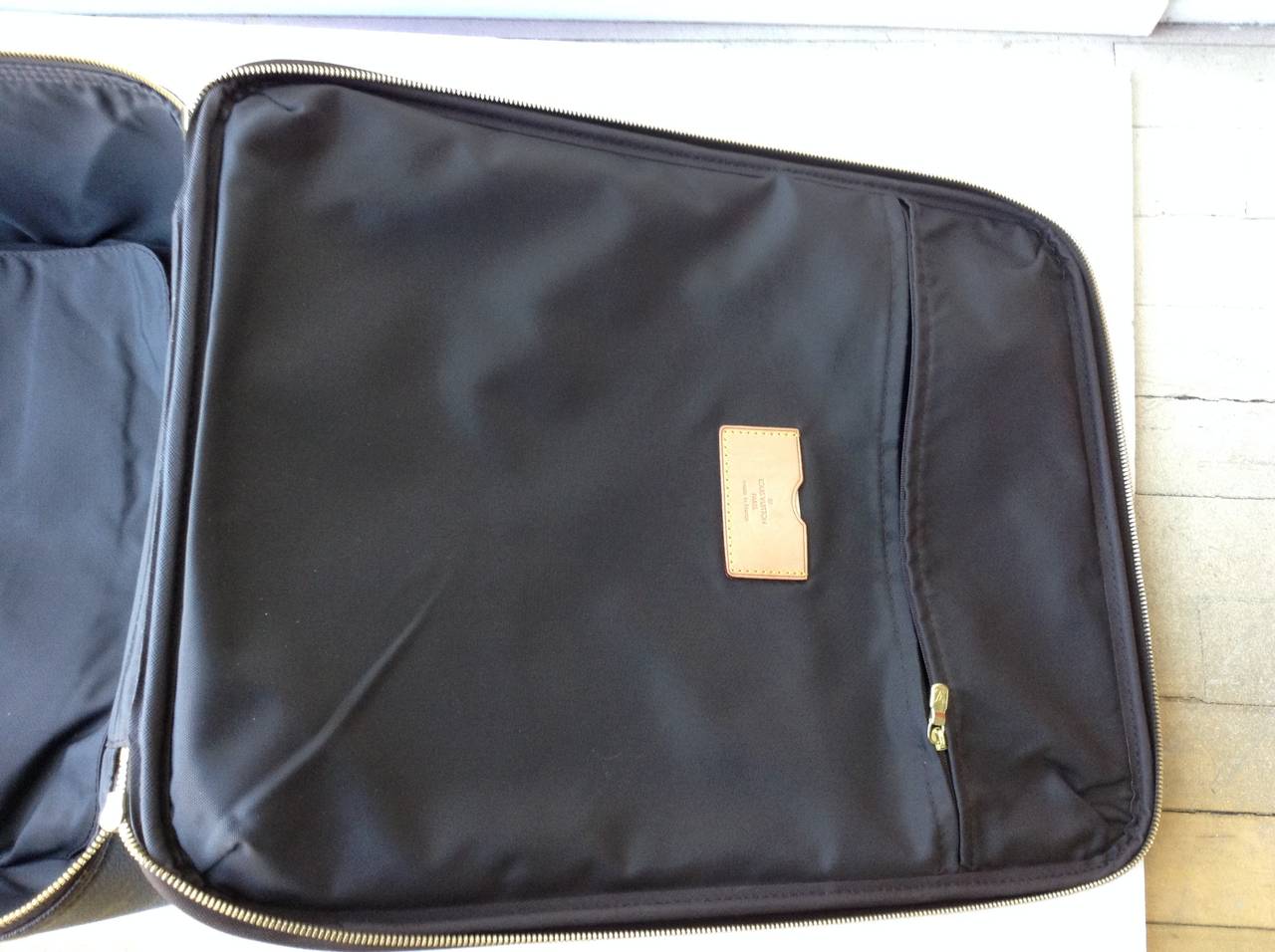 Louis Vuitton Pegase 45 Monogram Rolling Travel Bag Suitcase For Sale 3
