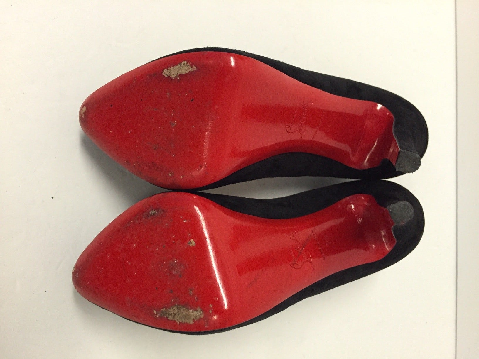 Christian Louboutin Miss Clichy Suede Platform Pump 130mm Retail $975 In Excellent Condition For Sale In Westmount, Quebec