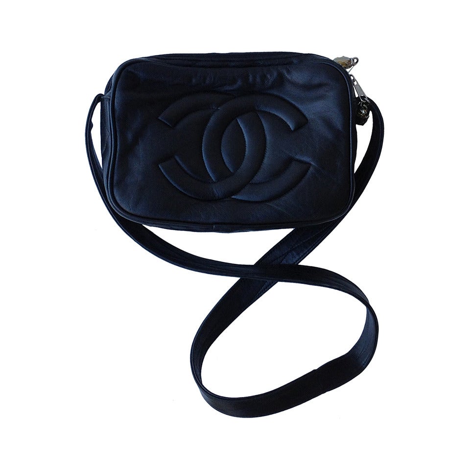 Chanel Black Leather Vintage Camera Bag For Sale