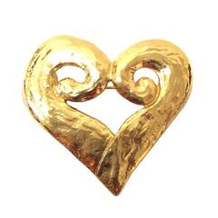 1990 Yves Saint Laurent oversize gold Heart Brooch (Broche en forme de coeur)