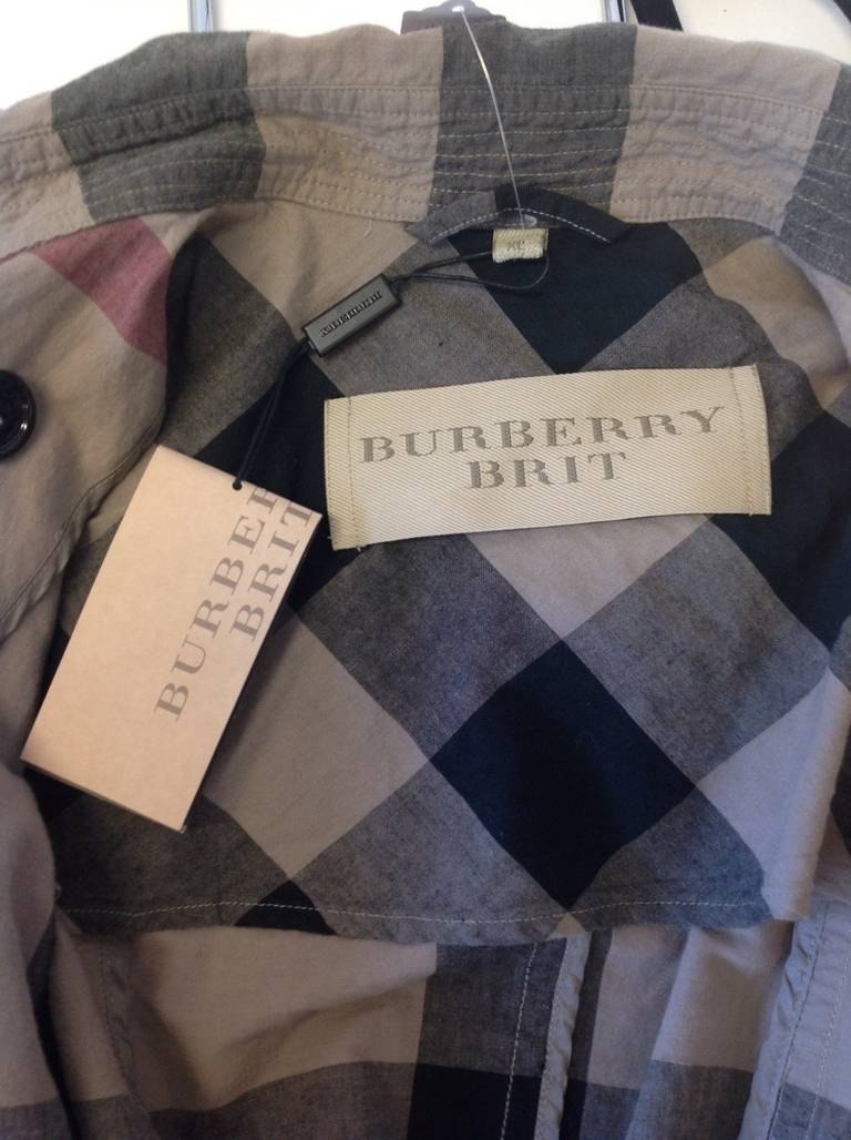 Brand New Burberry Brit Plaid Trench For Sale 5