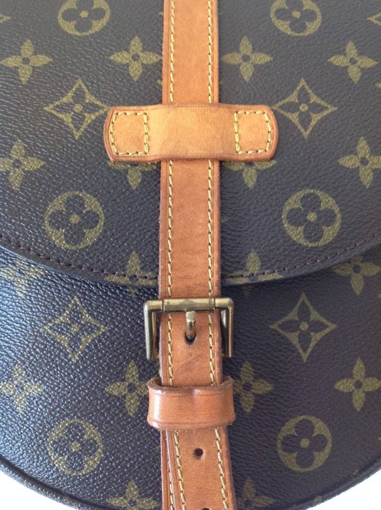 Made in: France
Style: Saint Cloud
Color: Monogram 
Width: 10