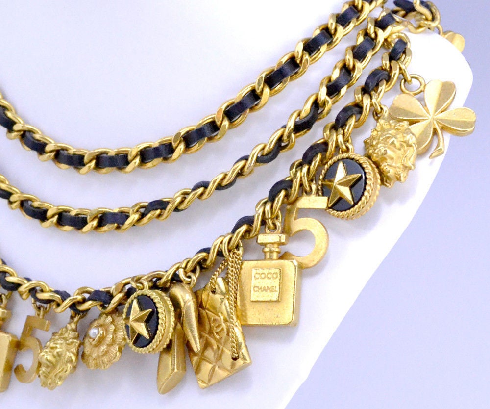 Brand:	CHANEL
Style:	Necklace
Number:	94P
Size(Approx):	Chain: 39.3