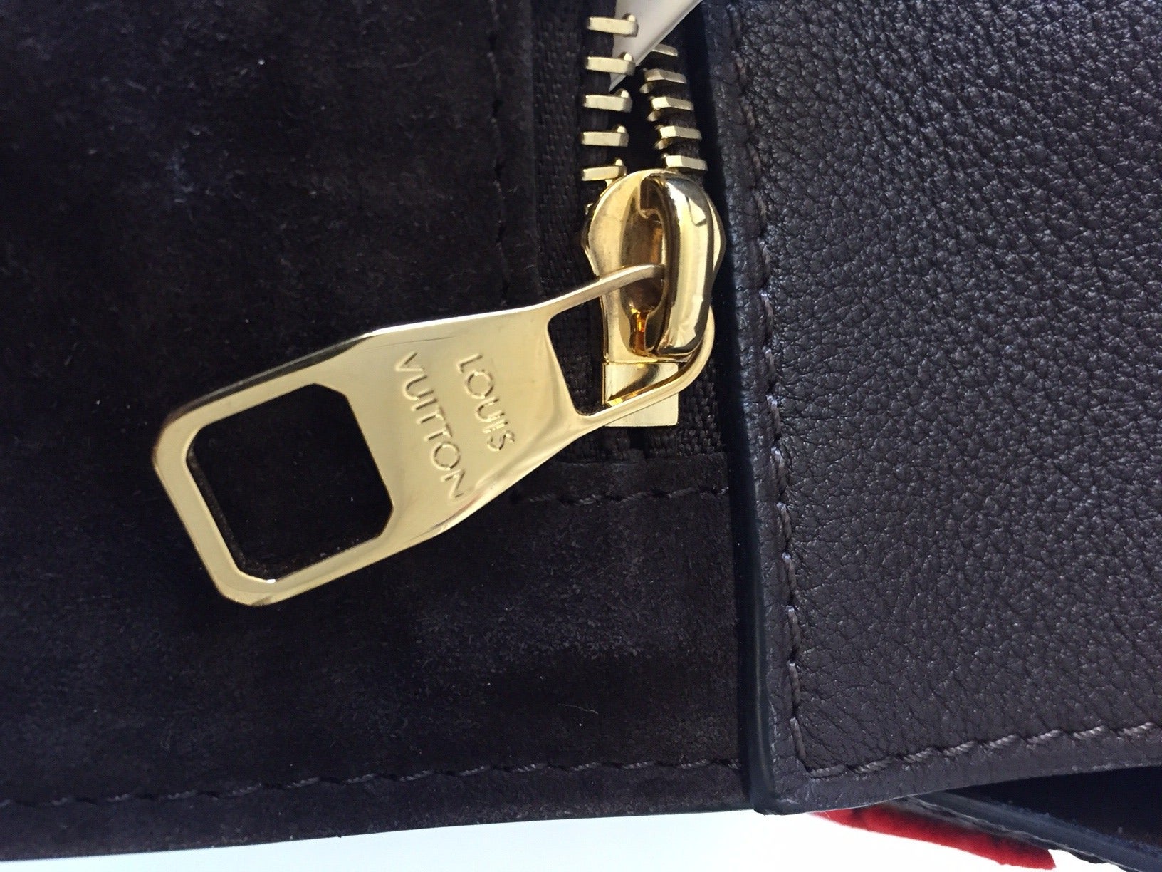 Louis Vuitton W PM Bag in Brown with Red For Sale 3