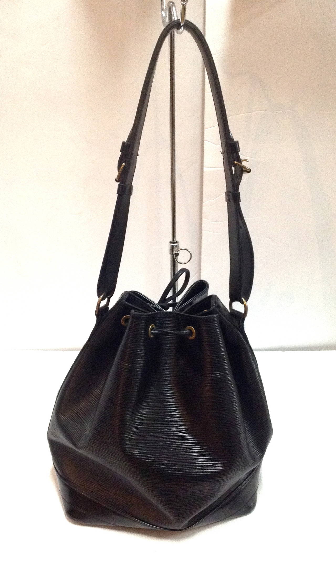 Louis-Vuitton-Monogram-Noe-Shoulder-Bag-Hand-Bag-Brown-M42224 –  dct-ep_vintage luxury Store