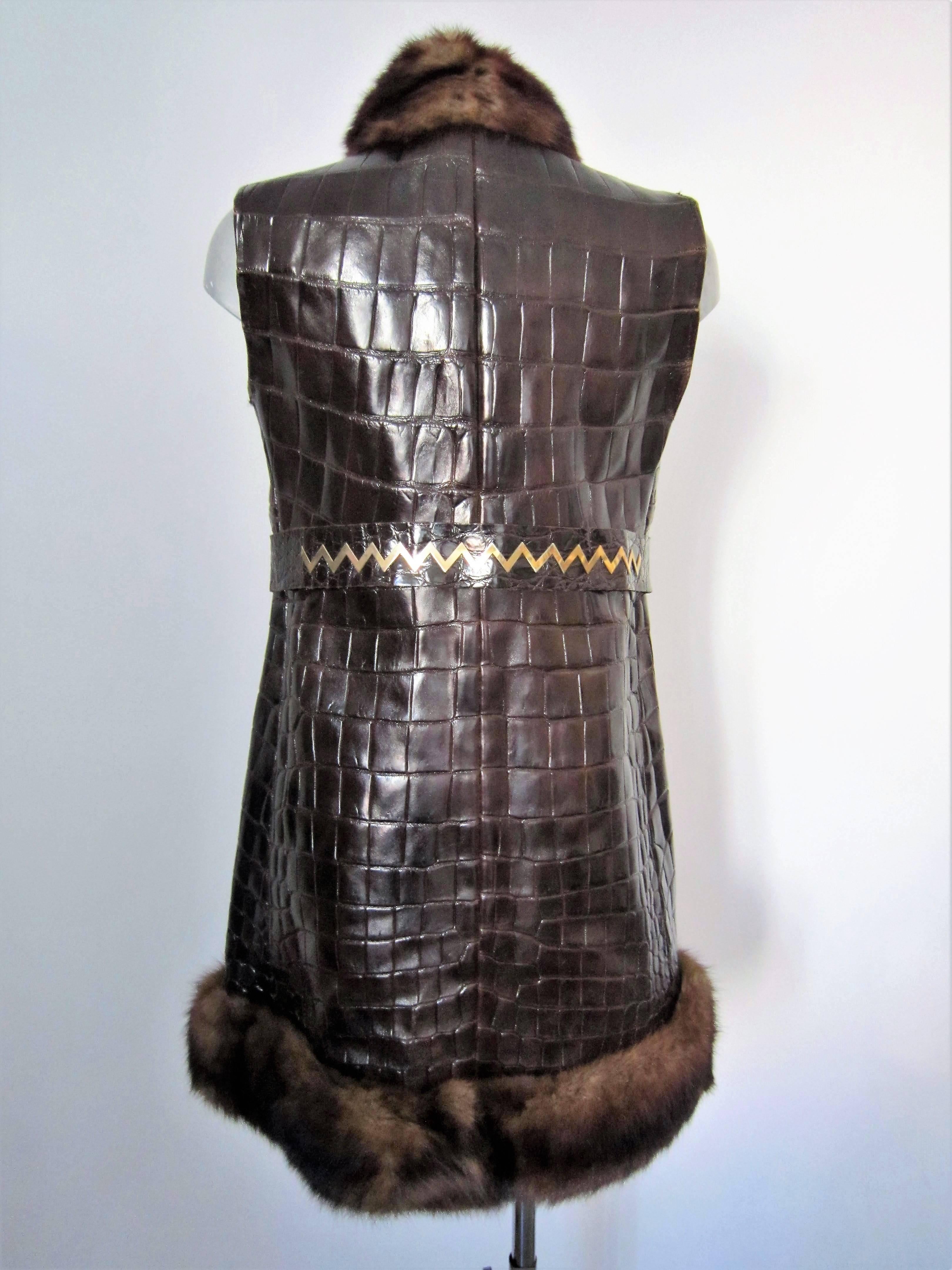 Valentino Couture masterpiece
Valentino Couture crocodile and mink waistcoat, unique piece, exclusive made.
The waistcoat can be wear with or without the belt that features V of Valentino

Size: no size, but it seems to be a 40-42 it

Brand: