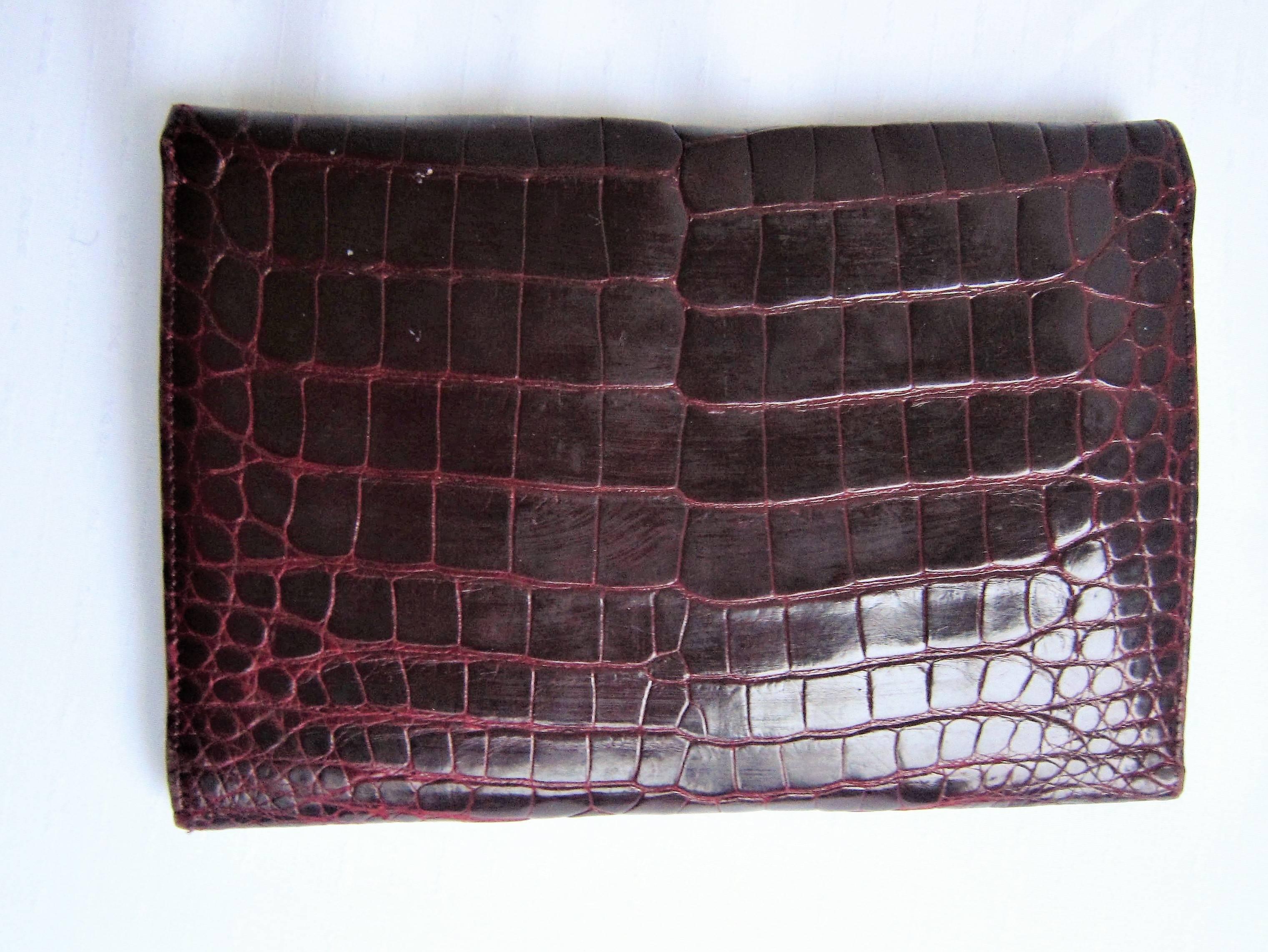 Black GUCCI vintage crocodile leather WALLET For Sale