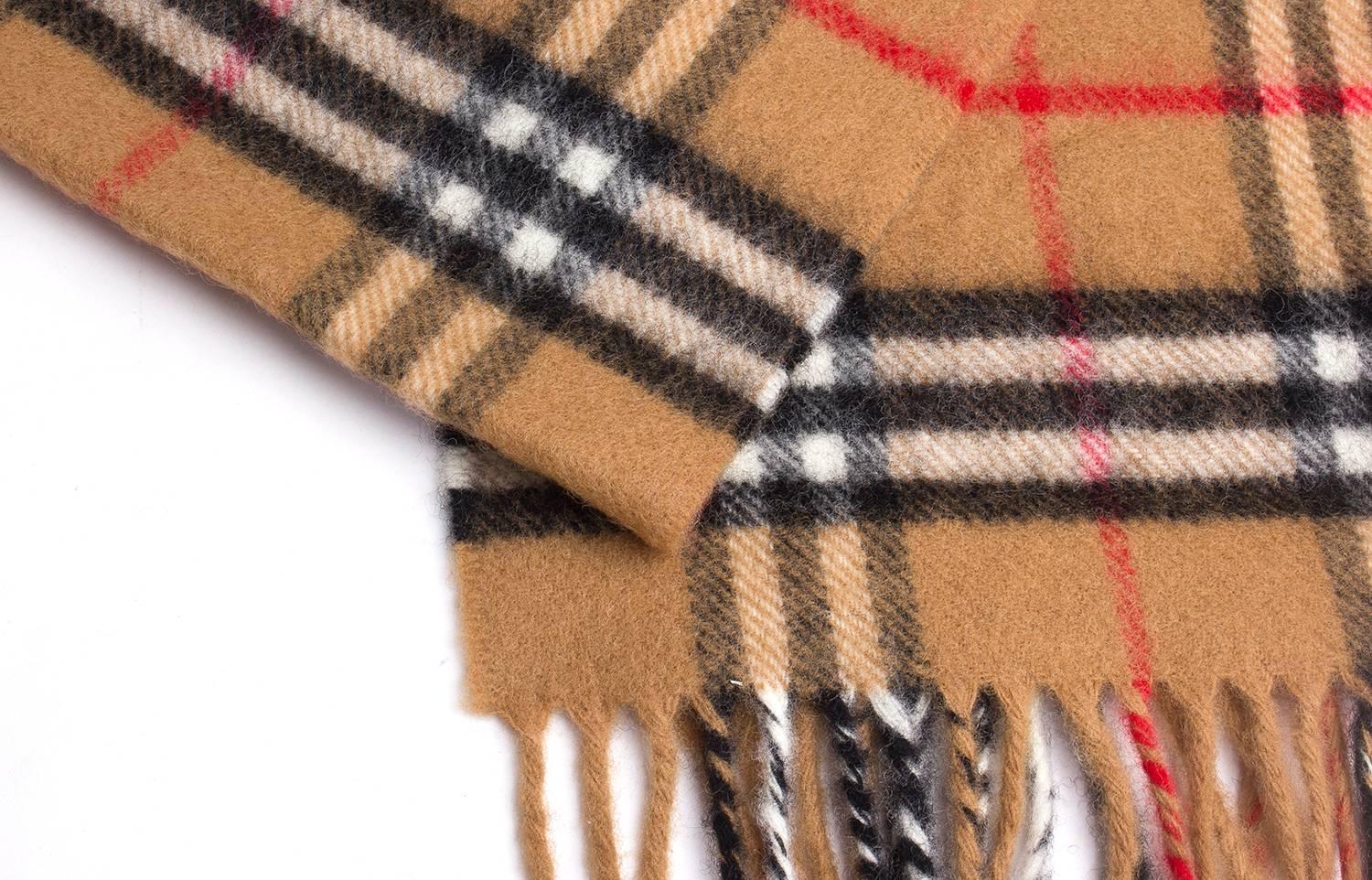 Brown Burberry New vintage wool scarf unisex For Sale