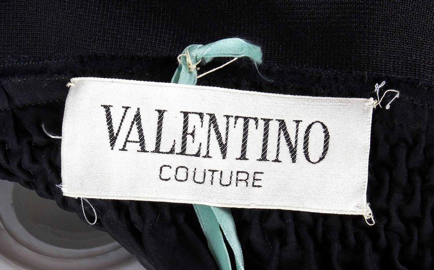 Women's 1970s Valentino Haute Couture vintage silk black dress For Sale