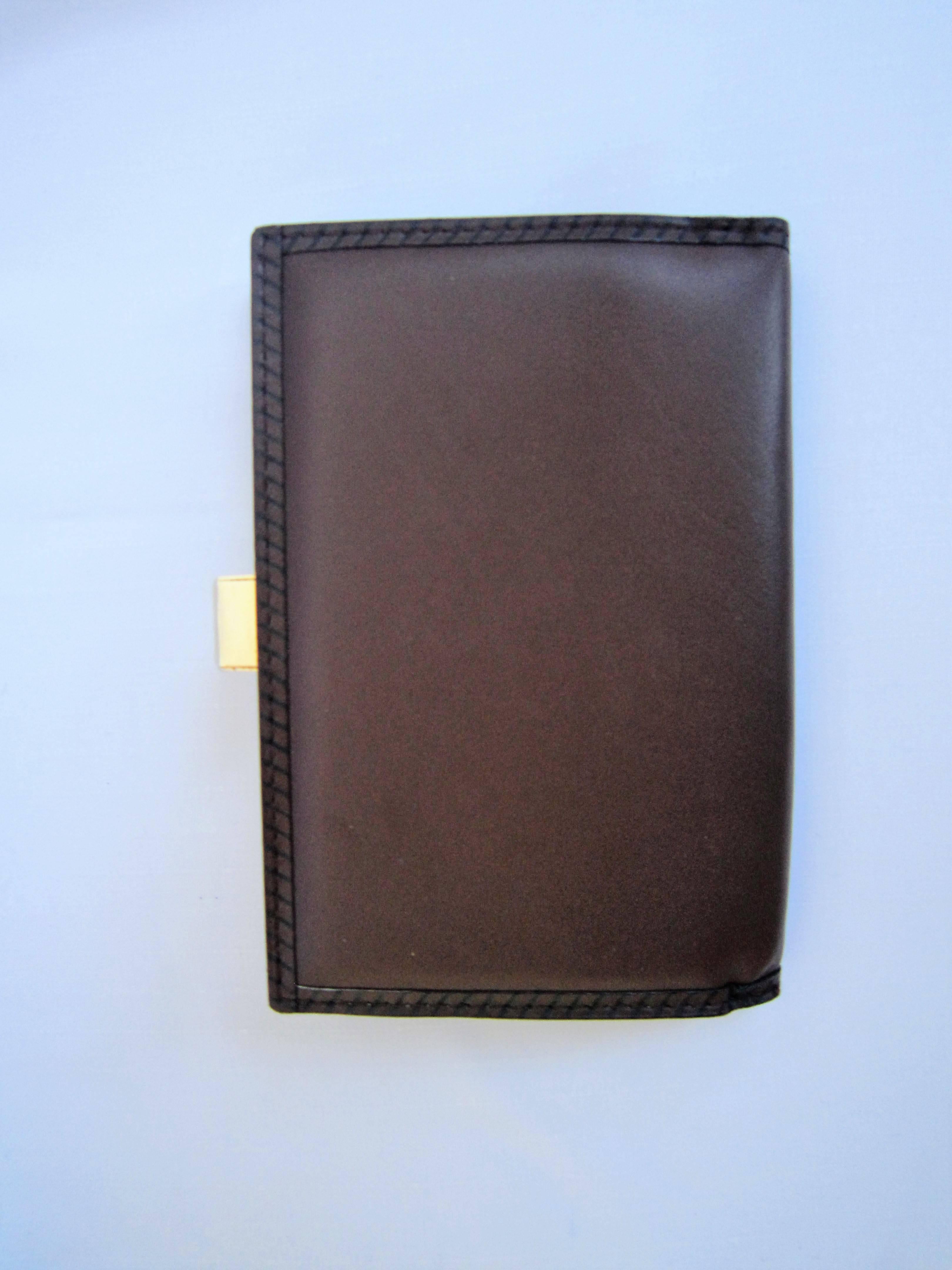 Valentino vintage brown leather wallet In Good Condition In Rome, IT