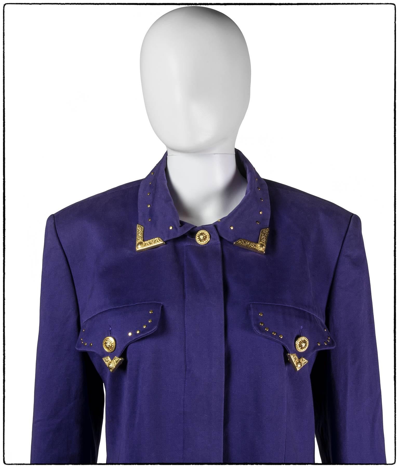 1990s Gianni Versace Jeans Couture Bondage purple Jacket In Good Condition For Sale In Rome, IT