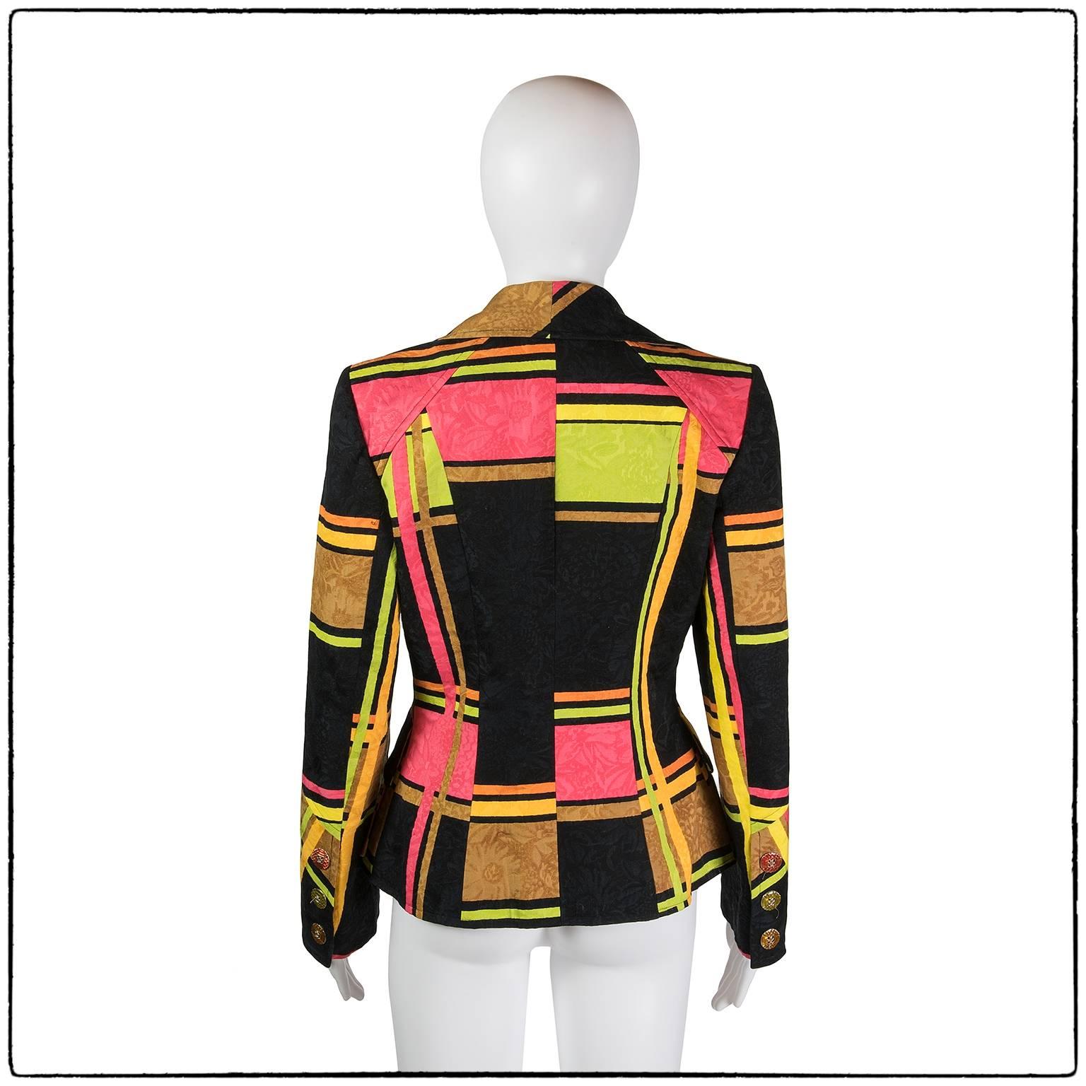 Fantastic Christian Lacroix multicoloured Jacket, circa 1990s
Vibrant Colors Pink, Green , yellow and bronze
Beautiful metal multicoloured buttons

Brand: Christian Lacroix

Size : 38 eu, 10 UK, 6 US

Material: 100% cotton
lining : silk and