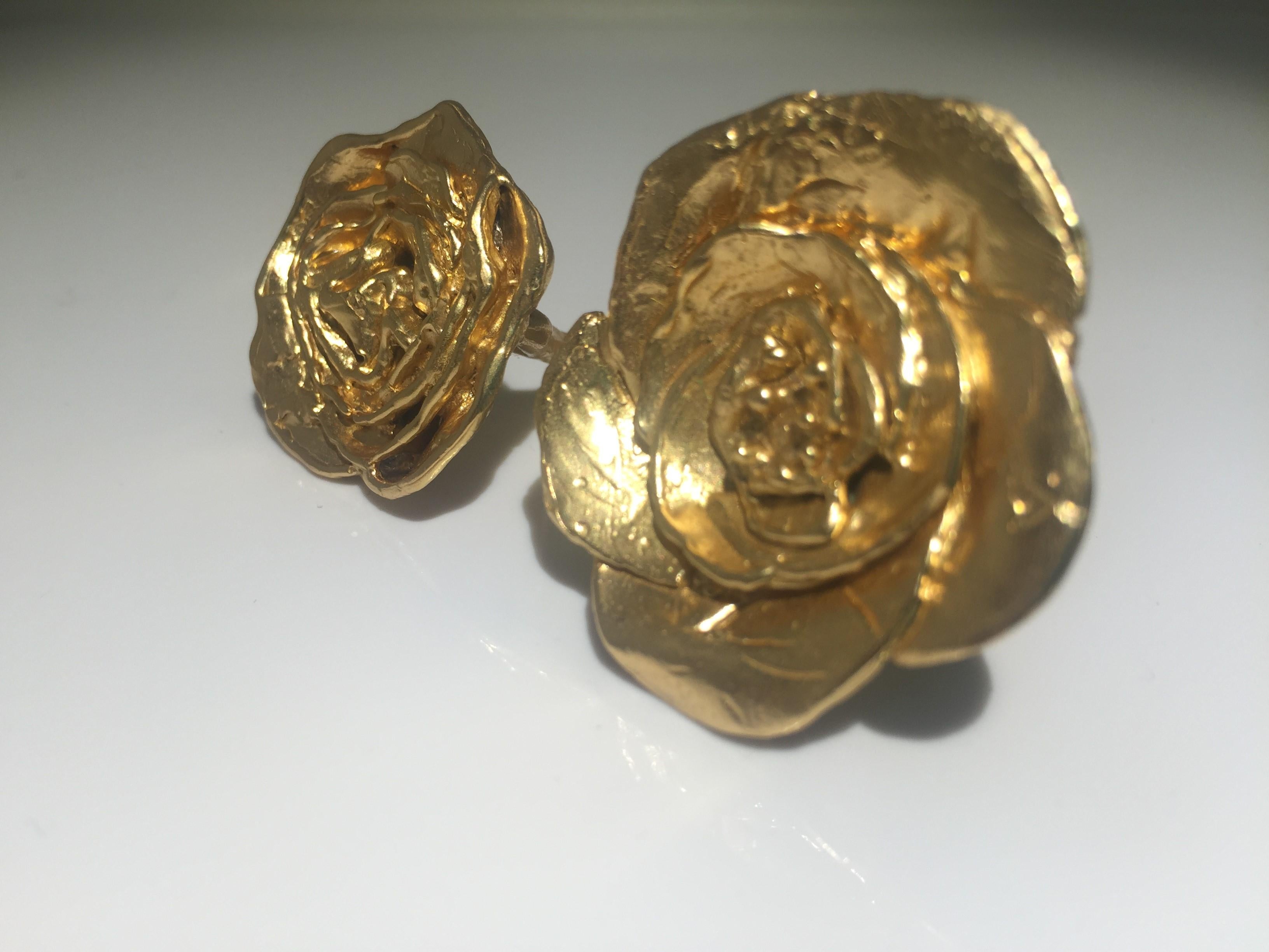 Giulia Barela 24 karat Cameliae Ring, gold plated bronze For Sale 2