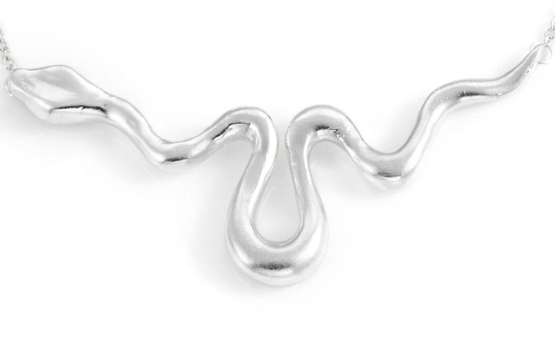 Contemporary Giulia Barela 925 Silver Ribbon Necklace  For Sale