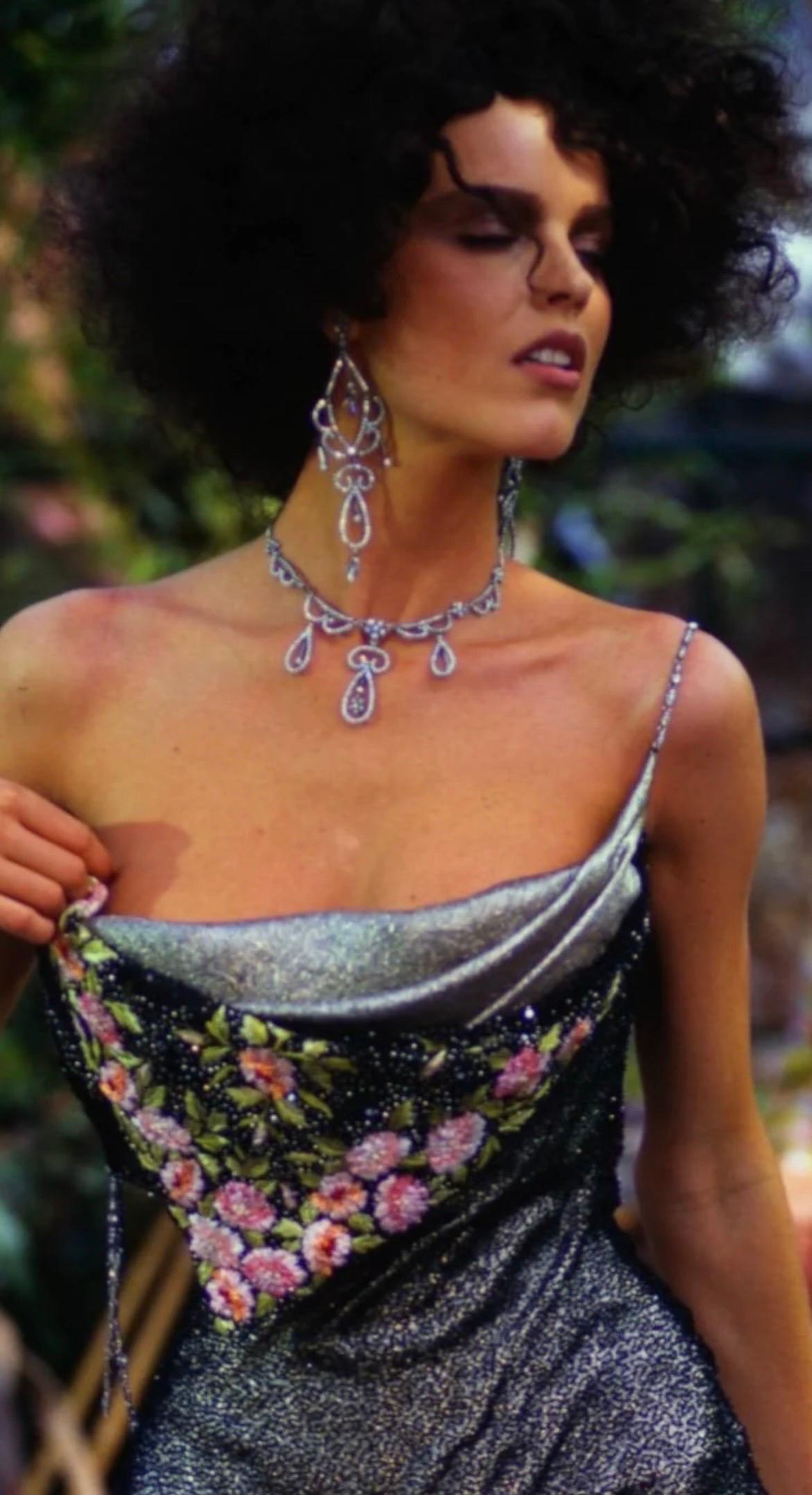 Ensemble collier et boucles d'oreilles John Galliano pour Christian Dior Couture des années 90 en vente 2
