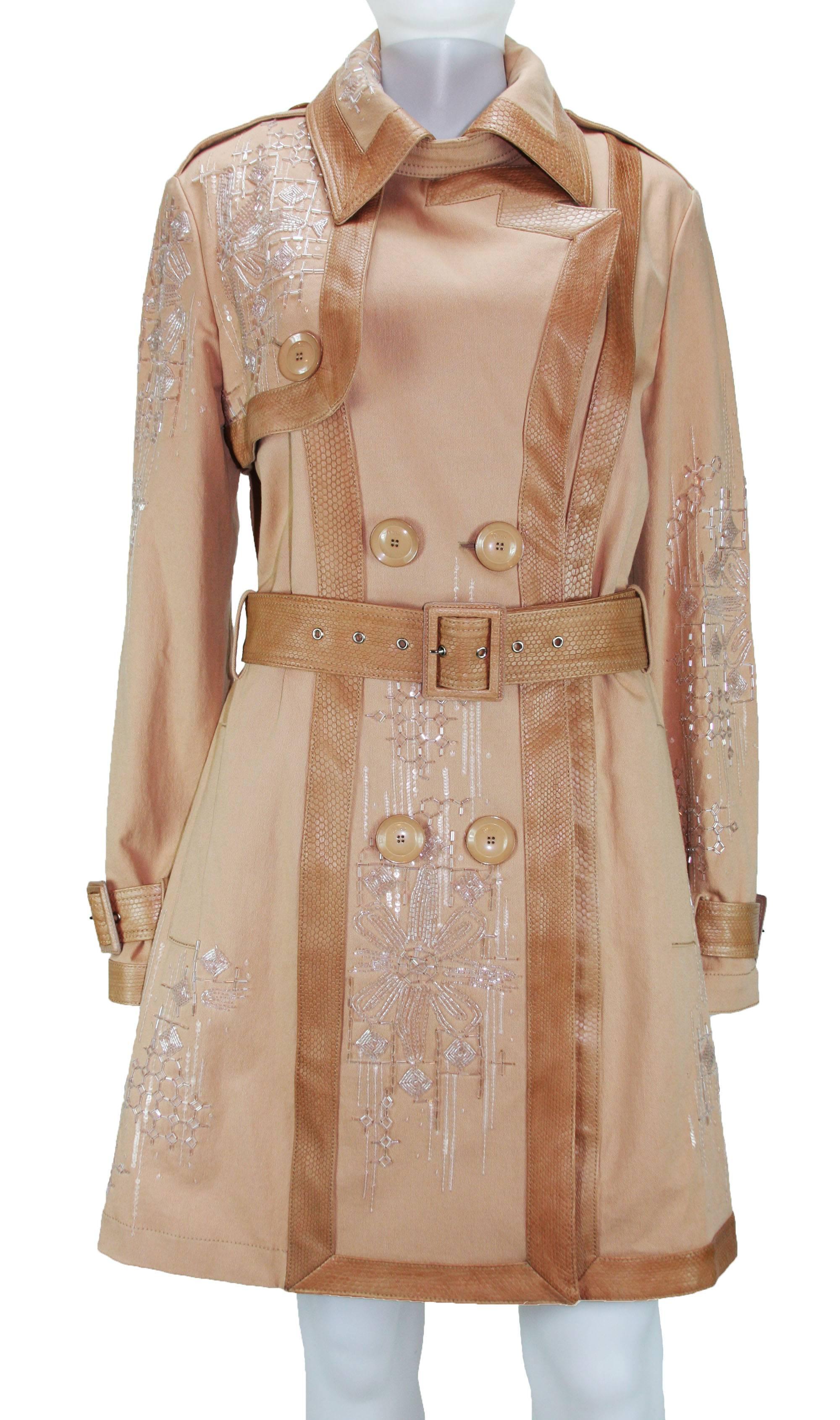 Christian Dior Embellished Trench Coat
Christian Dior Boutique 
FR size 40 - US 8
98% Cotton, 2% Lycra, 100% Snake, Clear Glass Beads.
New without tag.