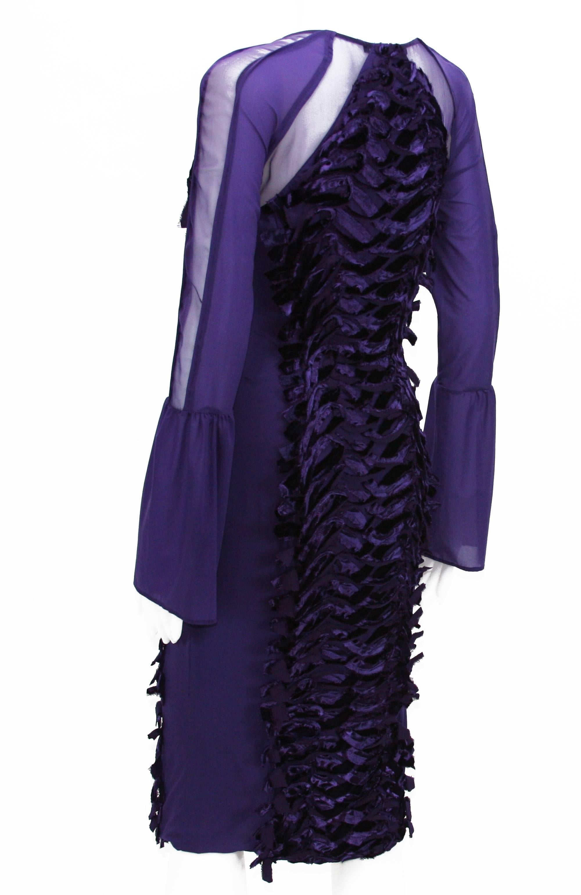 TOM FORD for GUCCI COLECCIÓN F/W 2004 VESTIDO ESTIRADO DE VELVET MORADO 40 - 4 en venta 1