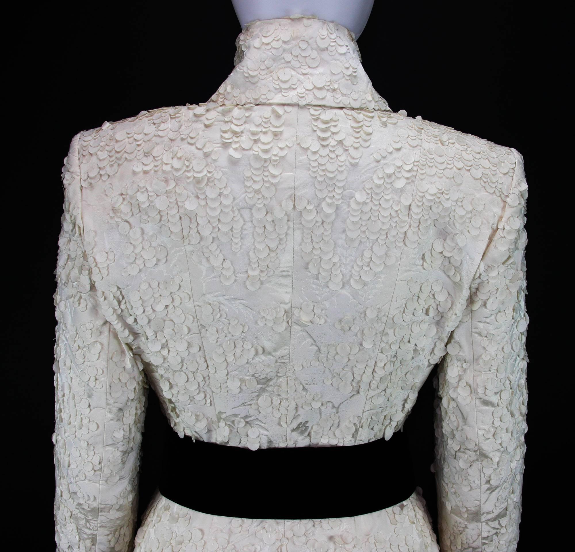 Women's ICONIC TOM FORD for YVES SAINT LAURENT FALL 2002 CREAM JACQUARD SILK COAT Small For Sale