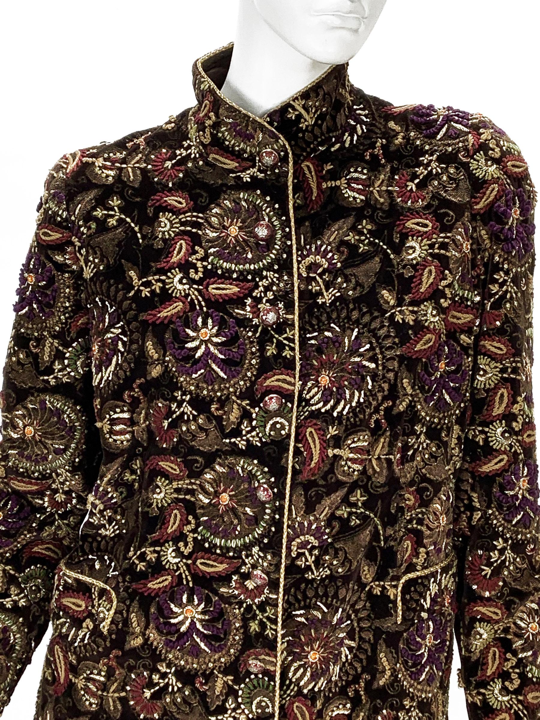 Manteau Oscar De La Renta F/W 2003 couleur chocolat foncé richement orné US 12 en vente 3