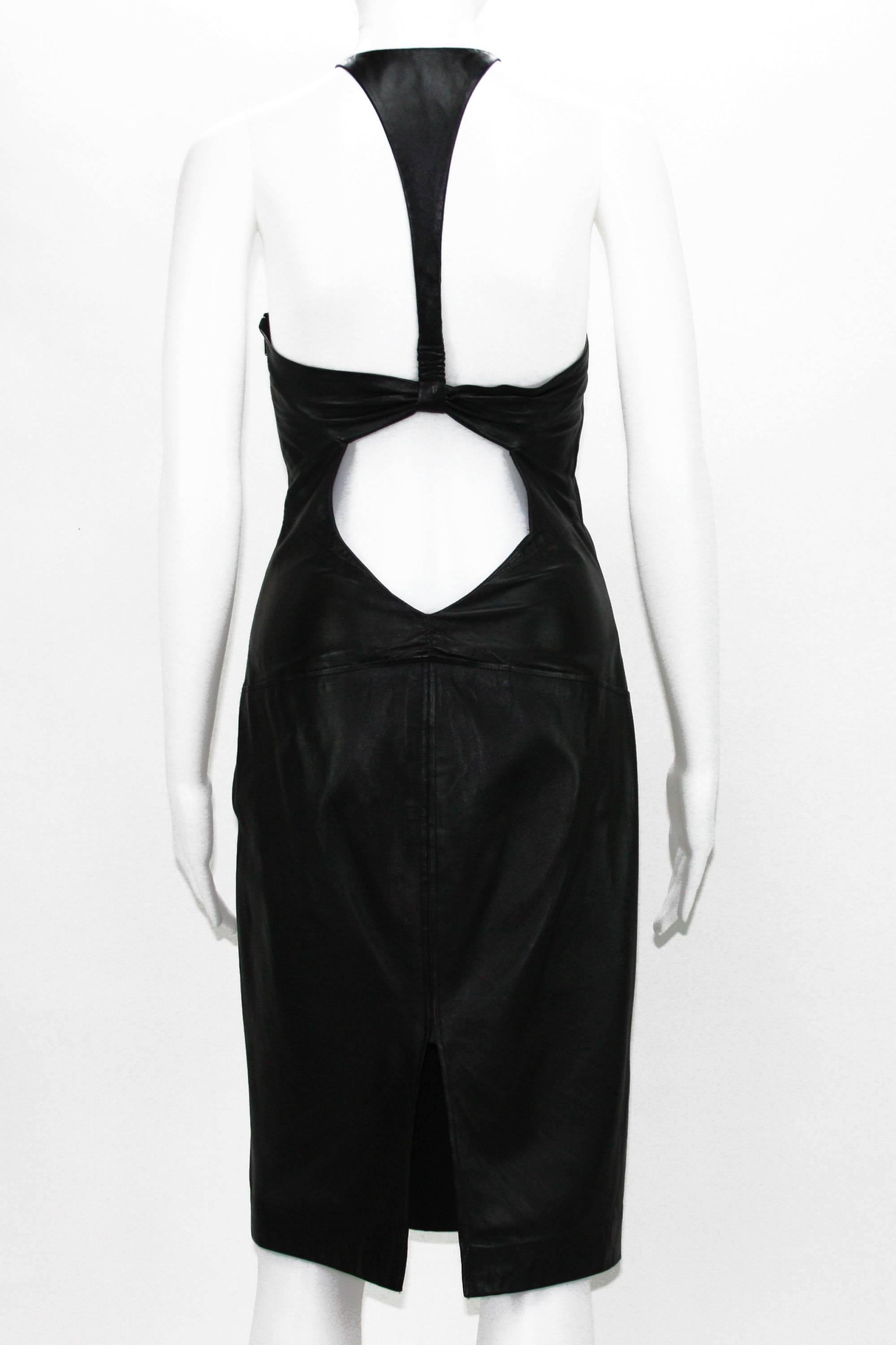Tom Ford for Gucci 2004 Collection Black Leather Cocktail Dress It. 44 - US 8 In Excellent Condition For Sale In Montgomery, TX