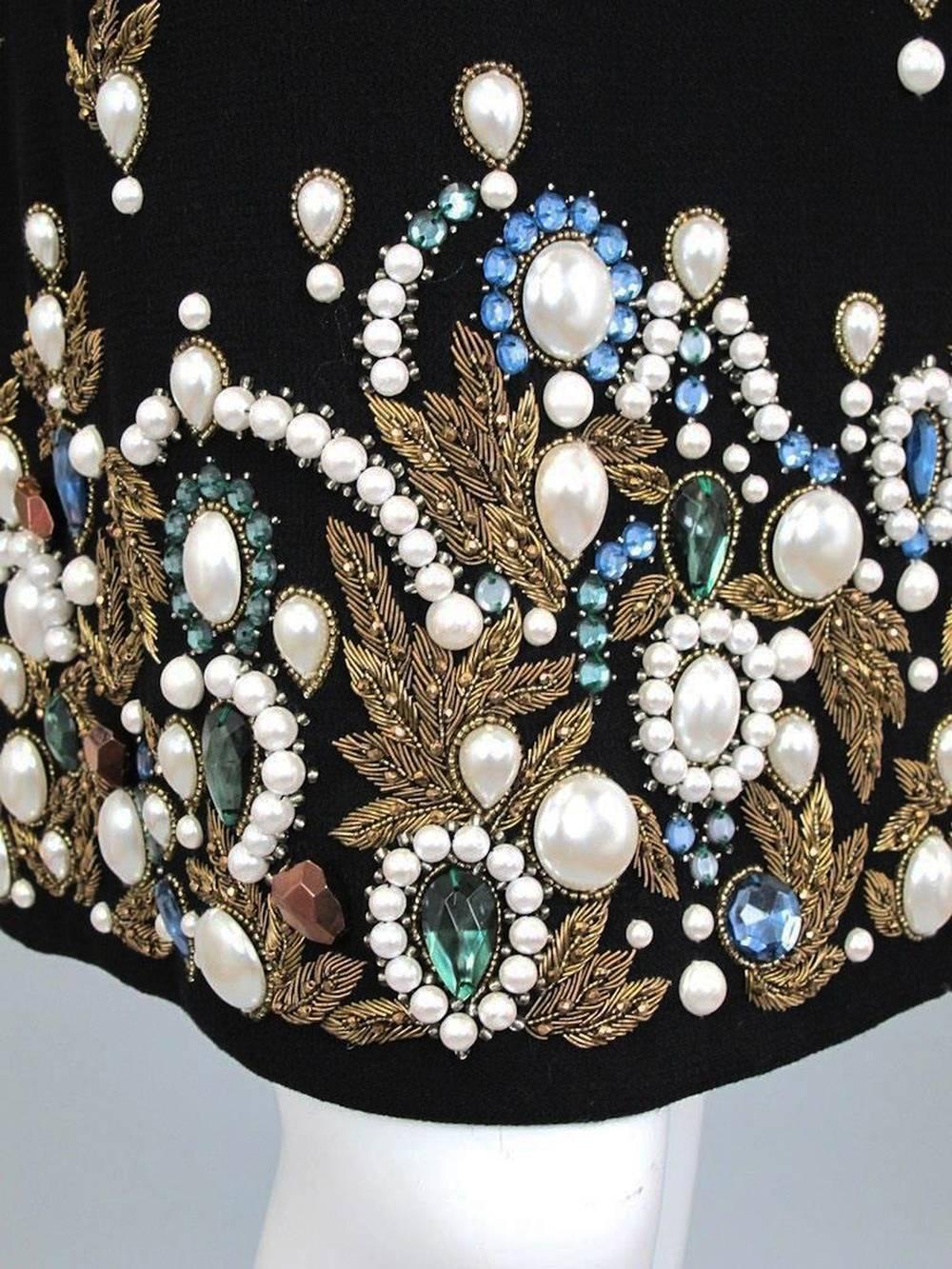 Oscar De La Renta Vestido de cóctel de lana negro con bordado de gemas US 6 en venta 1