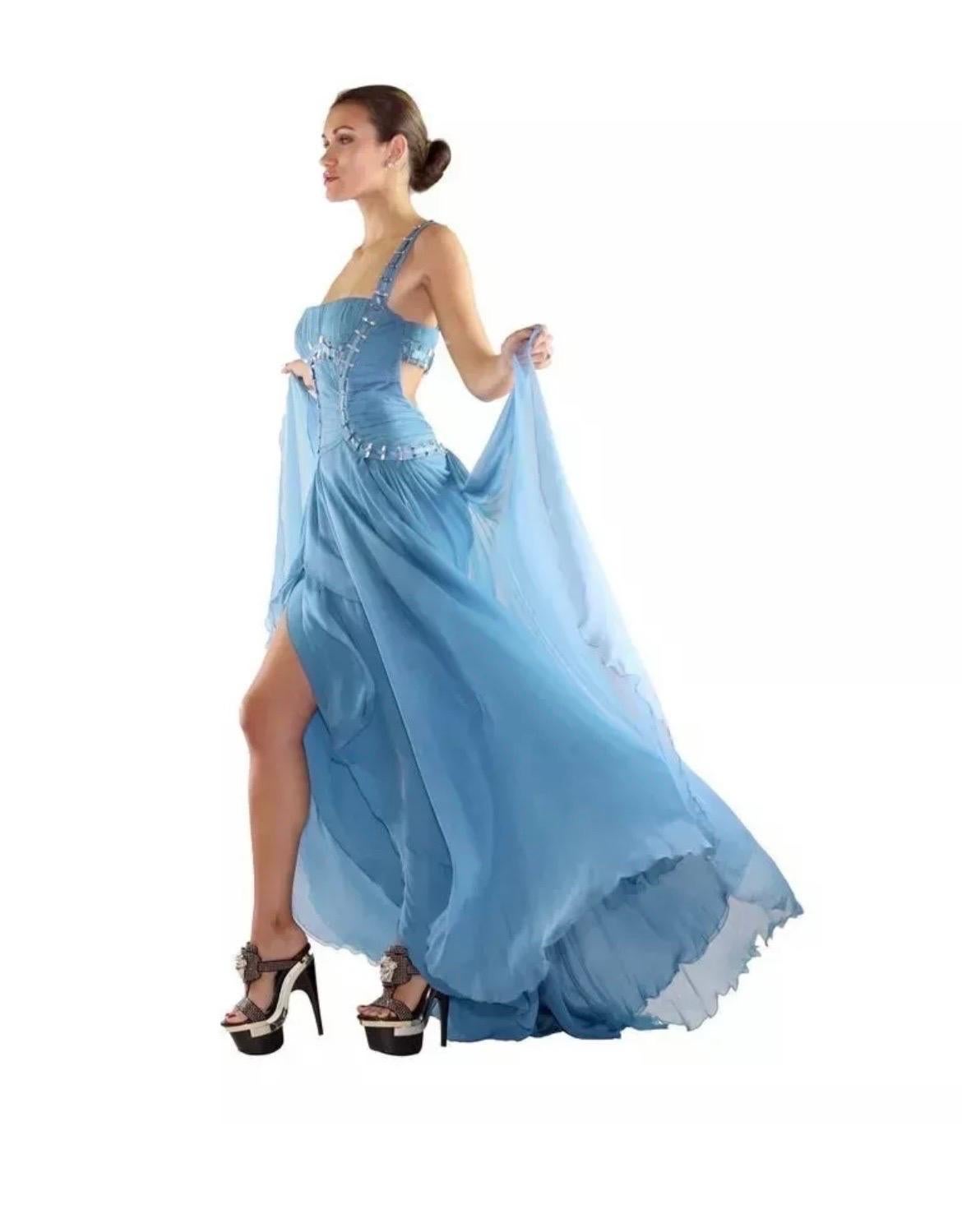 2009 Vintage Versace Blaues Seidenkleid mit einer Schulter, wie bei Donatella 44 gesehen im Angebot 3