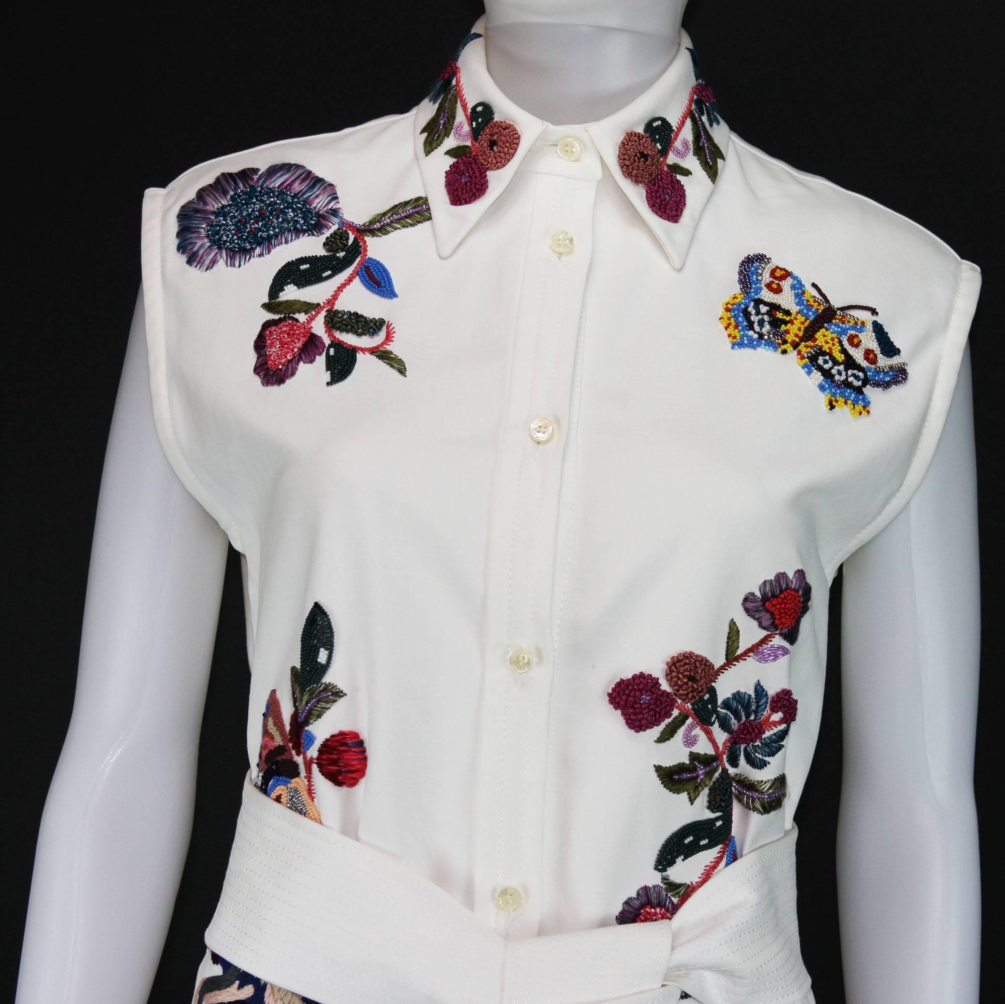 New ETRO Runway Exquisitely Hand Beaded & Embroidered White Dress w/Belt 40  6/8 In New Condition In Montgomery, TX