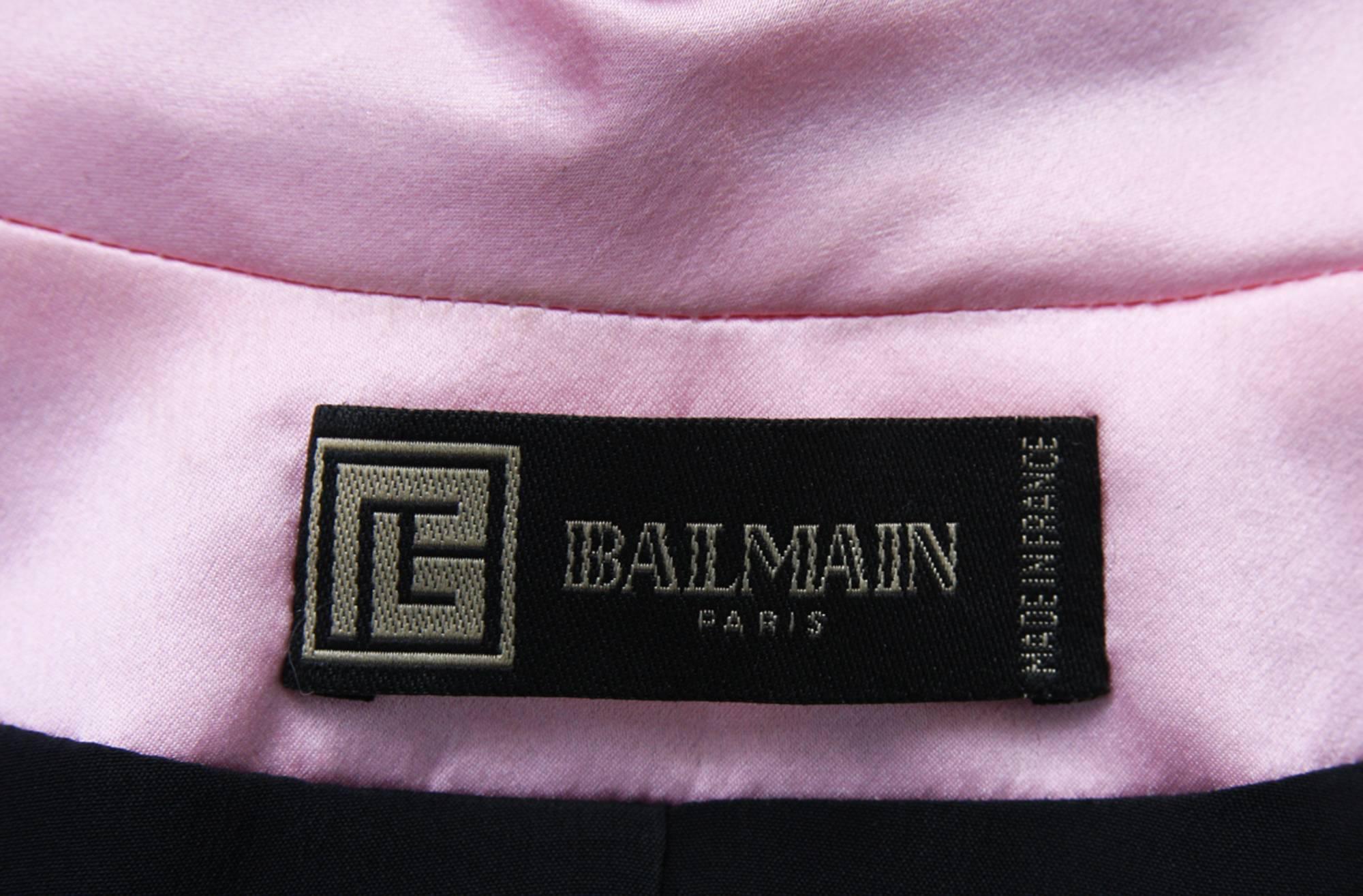 Balmain 80's Classic Black Wool Silk Unique Sleeves Dress w / Belt Fr. 36 - US 4 en vente 3