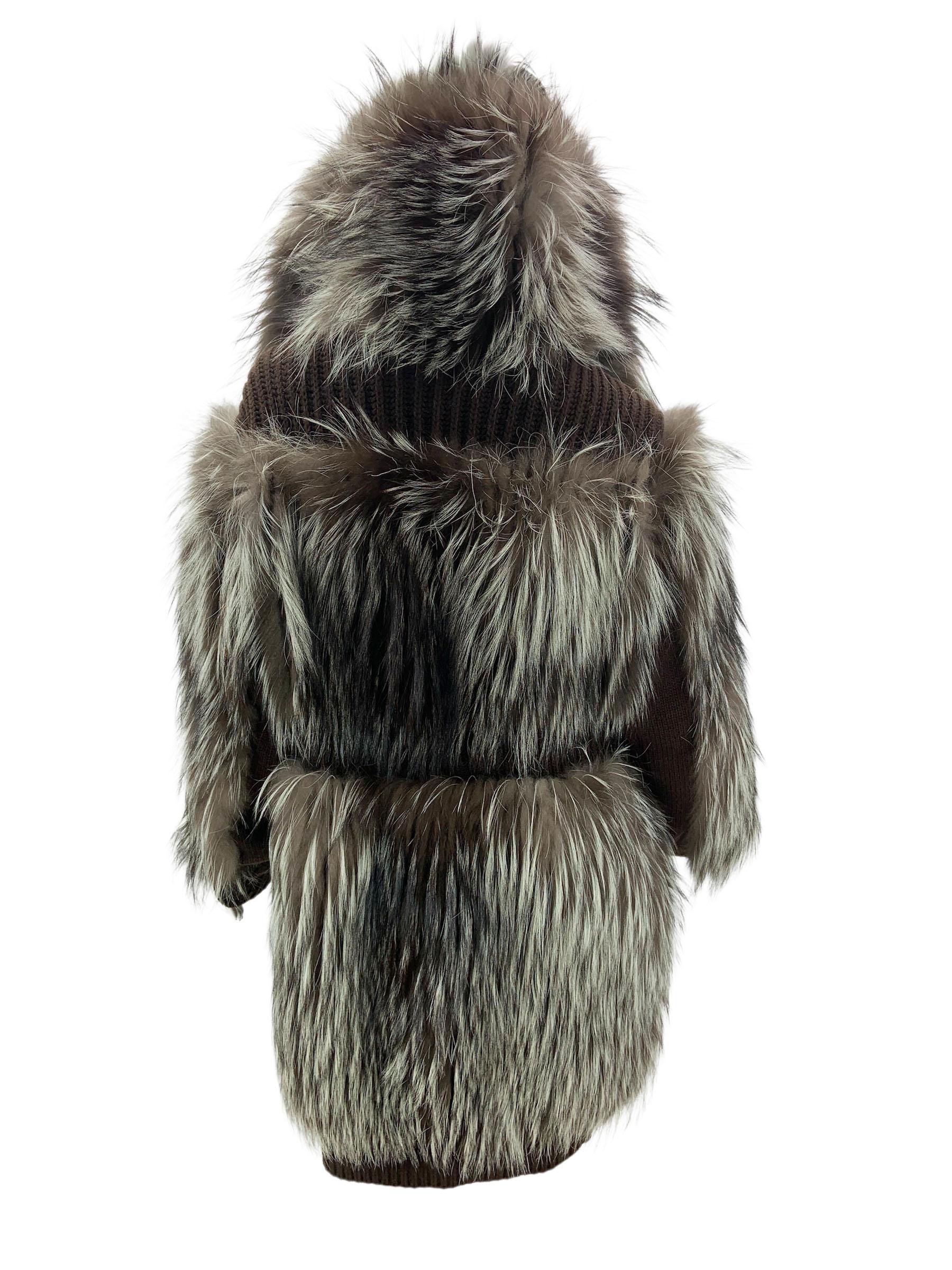 Yves Saint Laurent Cappotto oversize in pelliccia di volpe e lana e cashmere Fr. 44 in vendita 4
