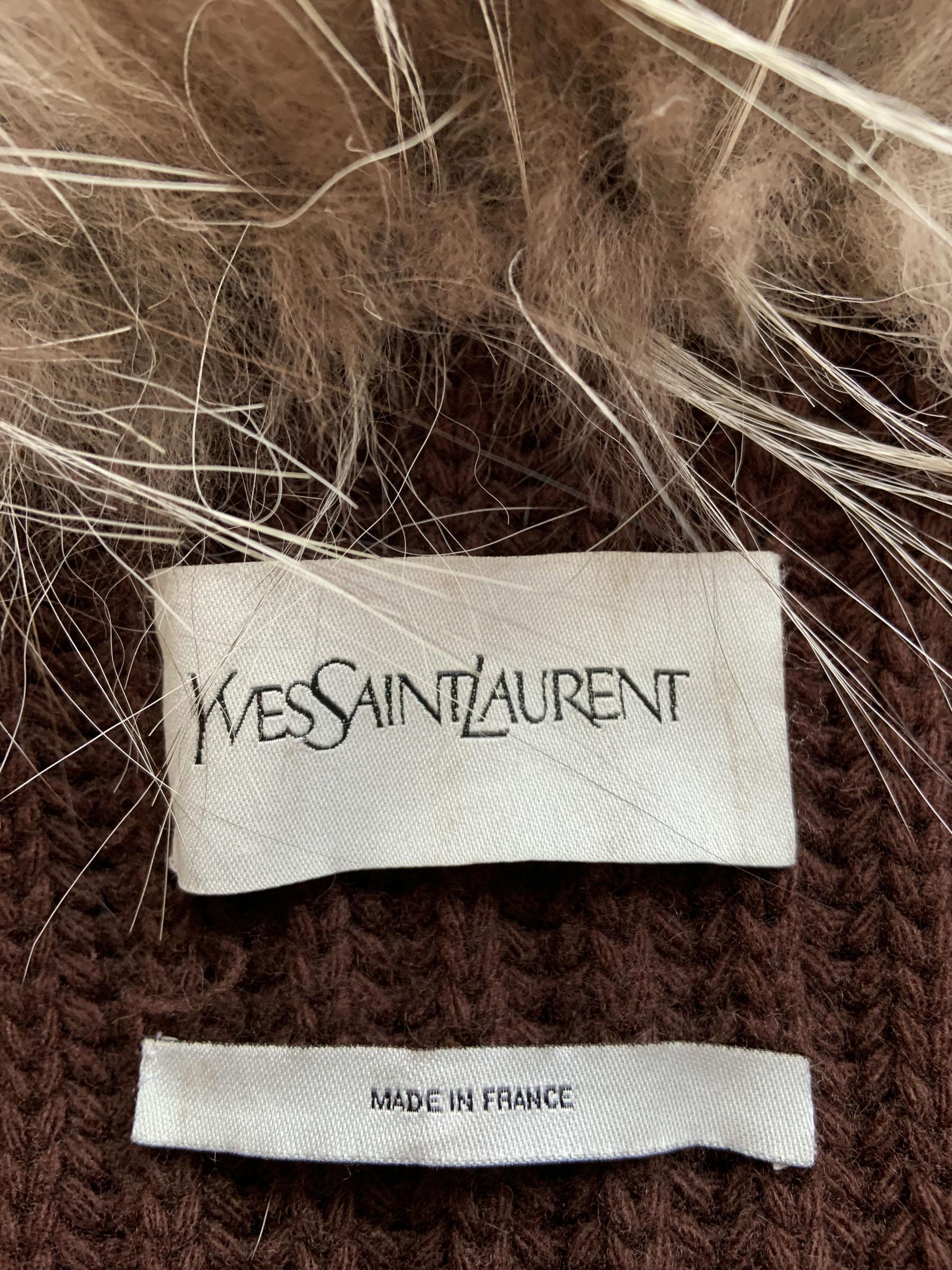 Yves Saint Laurent Cappotto oversize in pelliccia di volpe e lana e cashmere Fr. 44 in vendita 8