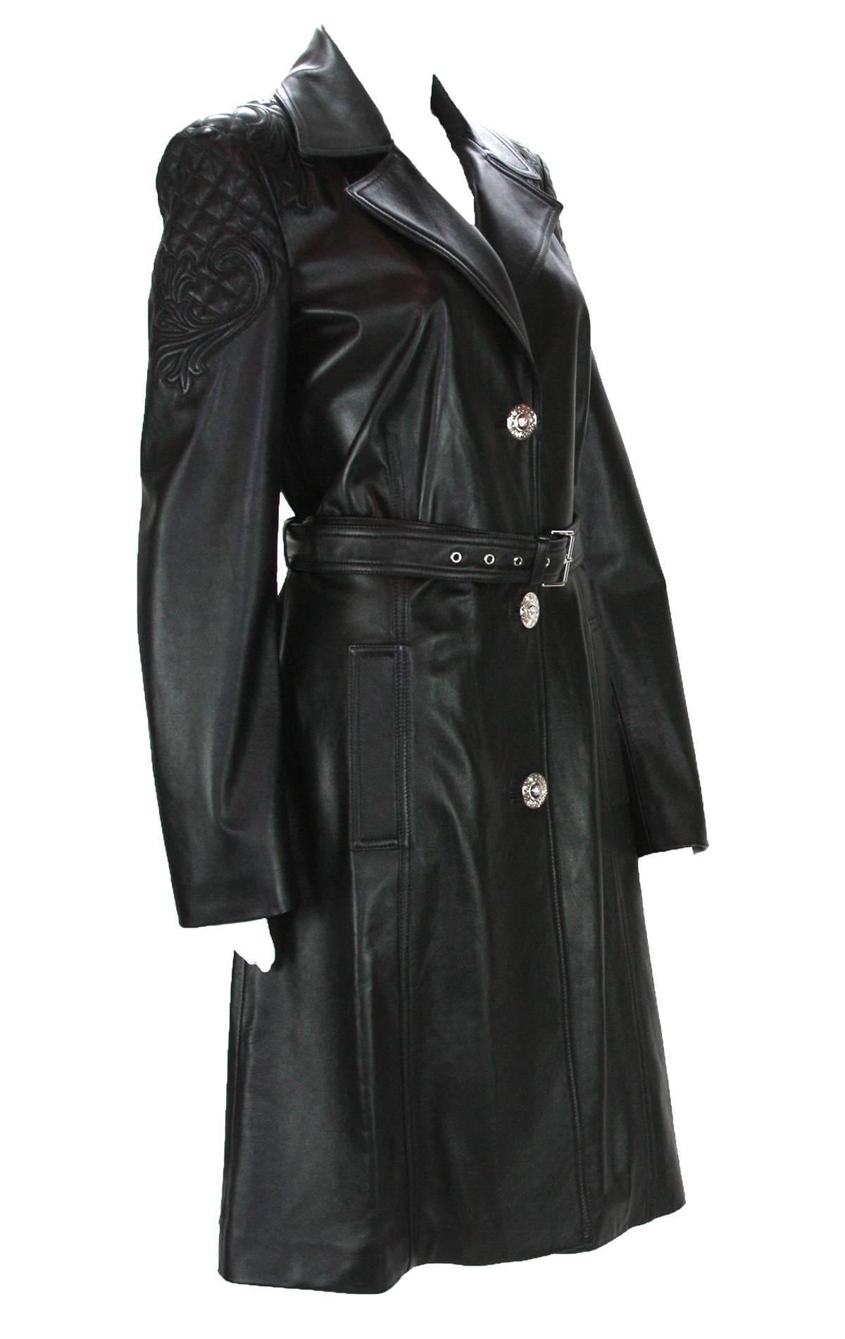 New Versace Quilted Soft Leather Women's Coat
Italian size - 46
100% Leather, Color - Black, Quilted Detail on Shoulder and Sleeves, Two Side Pockets, Detachable Belt.
Versace Medusa Buttons Closure, Fully Lined in Designer Medusa