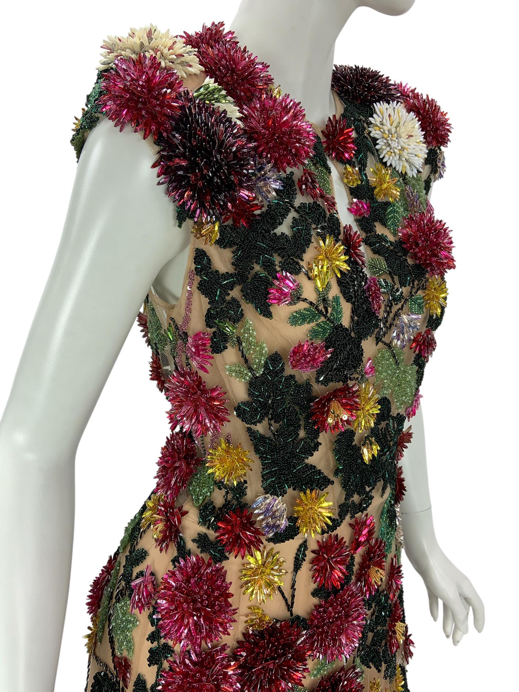 Oscar de la Renta S/S 2023 Crystal verschönert Blumen Illusion Minikleid US 6 im Angebot 7