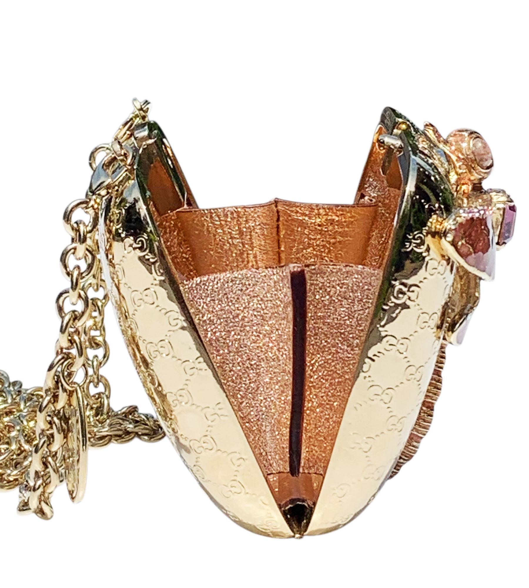 Tom Ford pour Gucci, pochette minaudière libellule en métal doré et émail MicroGuccissima en vente 5