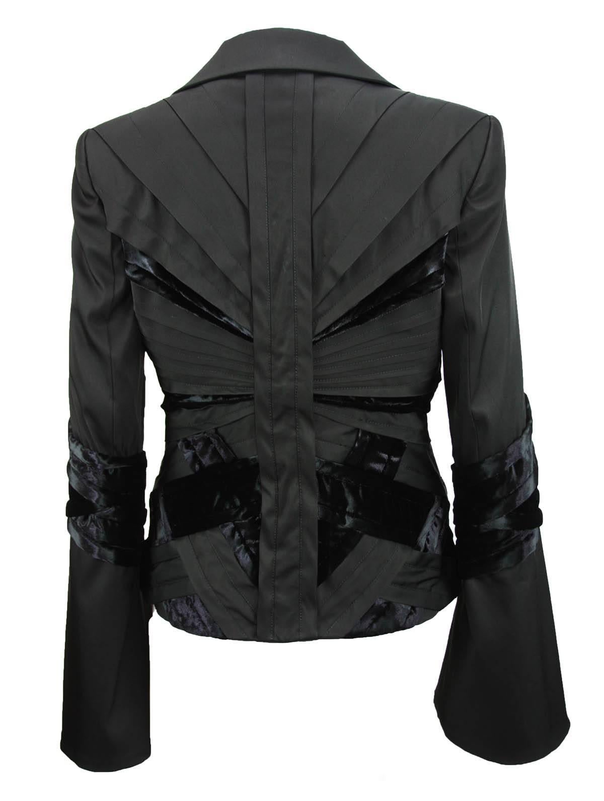 GUCCI by TOM FORD 2004 Collection Black Silk Taffeta Velvet Jacket size S - US 4 In Excellent Condition For Sale In Montgomery, TX