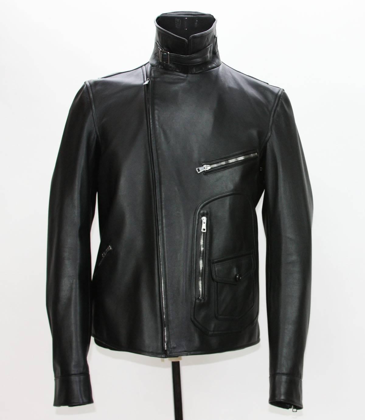 New GUCCI Men's Black Leather Moto Biker Jacket It. 52 - US 42 In New Condition For Sale In Montgomery, TX