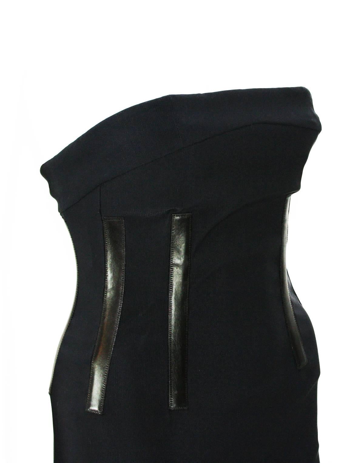 TOM FORD for GUCCI S/S 2001 Corset Leather Detail Cocktail Black Dress 40 - 2/4 For Sale 1