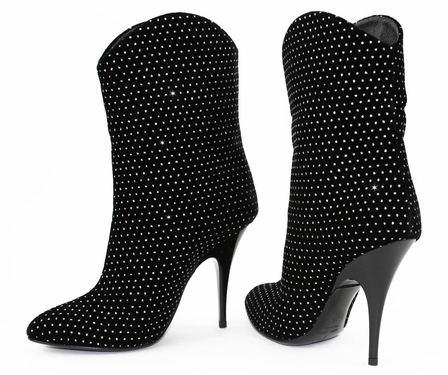 New GIUSEPPE ZANOTTI Fully Crystal Embellished Boots
Italian Size 36 - US 6
Black Velvet, Full Around Crystal Embellishment
Almond Toe, Sleep-on Style
Leather Lining, Sole and Insole 
Heel Height - 4 inches ( 10 CM)
Made in Italy
Retail