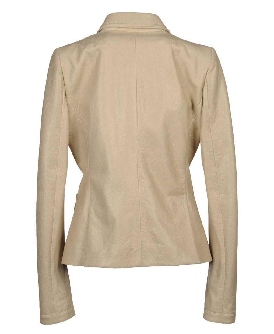 New BALENCIAGA 100% Lambskin Leather Blazer
Designer size 42 - US 4/6
Color - Beige, Single-Breasted, Lapel Collar
Long Sleeves, Button Closure
Two Front Pockets, Dual Back Vent, Fully Lined
Measurements: Length - 24 inches, Shoulders - 15.5 inches,