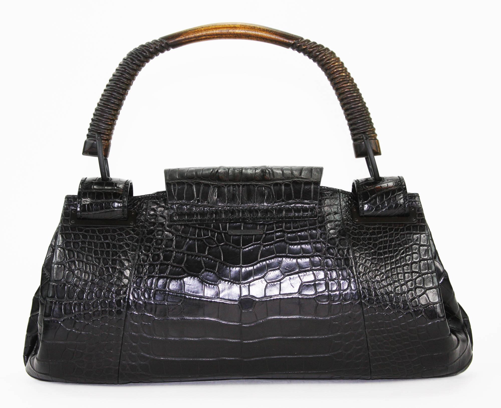 TOM FORD for GUCCI F/W 2002 AD Crocodile Black Handle Bag  1