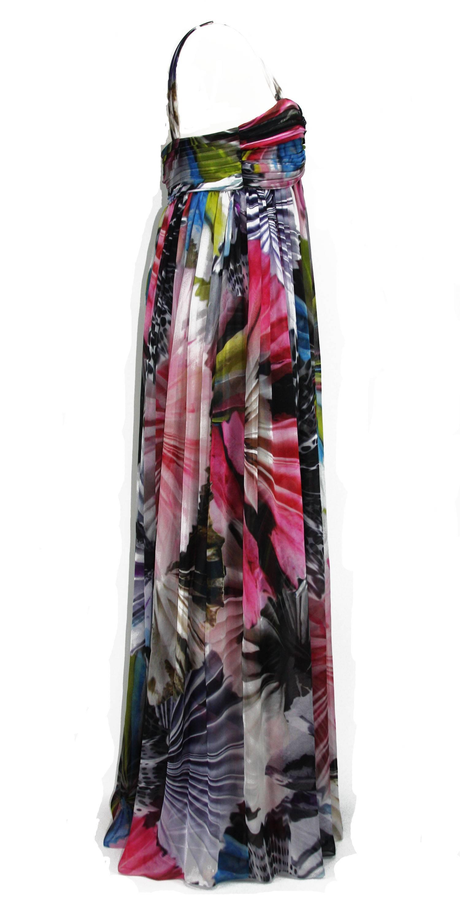 New MATTHEW WILLIAMSON Silk Long Dress Gown
US size 12
100% Silk
Colors – Multicolored
Double-Layered Printed Silk
Fully Lined– 100% Silk
Side Hidden Zip Closure
Brand New with tag.
