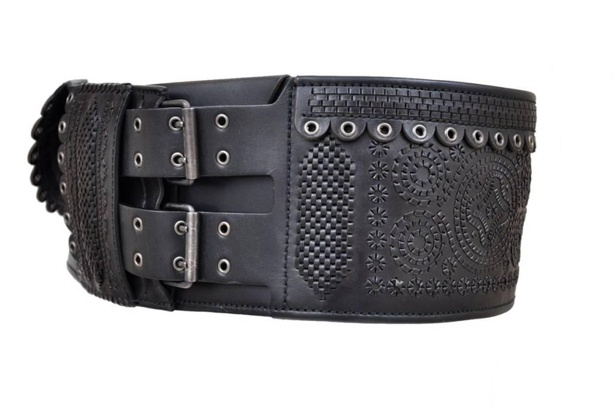 Women's Tom Ford for Yves Saint Laurent F/W 2001 Wide Leather Belt with Secret Pocket  For Sale