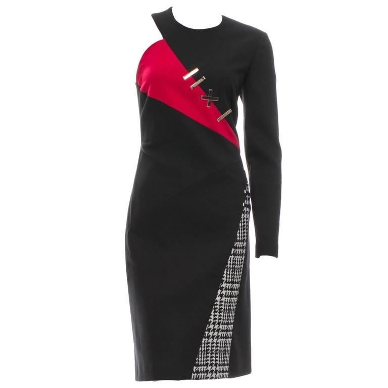 Ein-Schulter Color-Block-Cocktail-Metall von Versace  Kleid It. 38, 40, 42. im Zustand „Neu“ im Angebot in Montgomery, TX