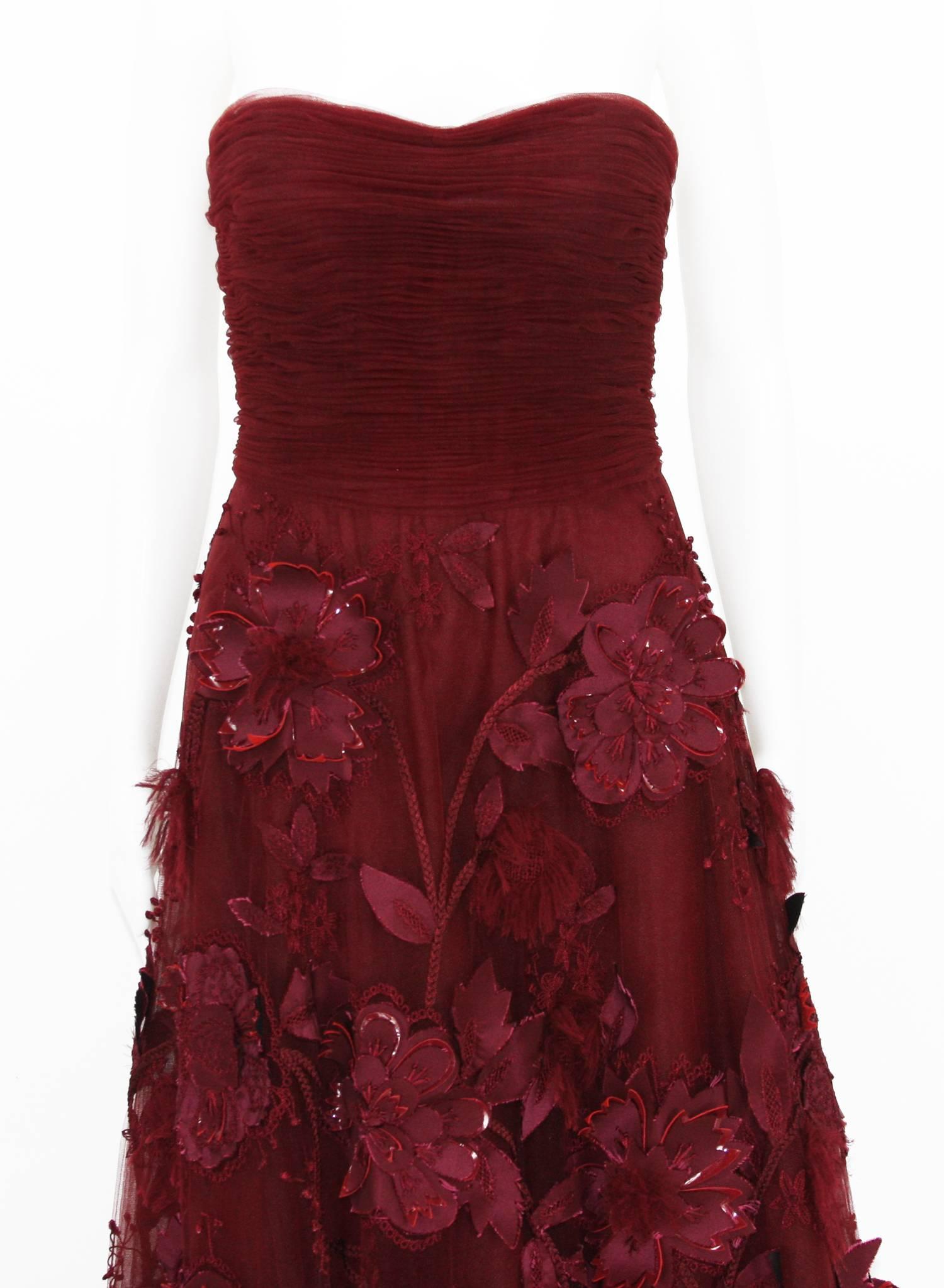 Women's Oscar de la Renta Corset Bordeaux Tulle Leather 3D Floral Embellished Gown 